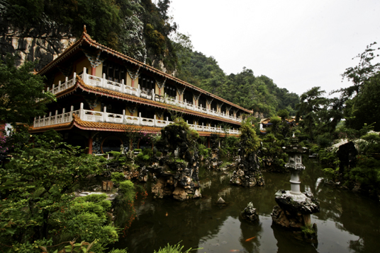 ipoh sam po tong